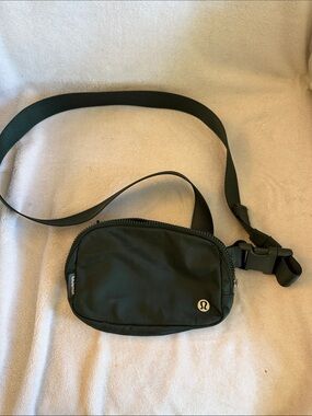lululemon athletica Green Crossbody Belt Bag
